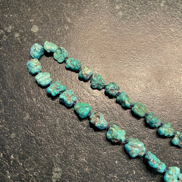Genuine Vintage Turquoise Chunky Nugget Knotted Cord Necklace - Picture 6 of 8